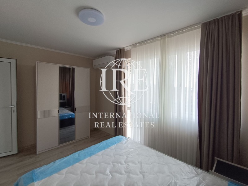 Продава ЕТАЖ ОТ КЪЩА, гр. Варна, Виница, снимка 2 - Етаж от къща - 52985031