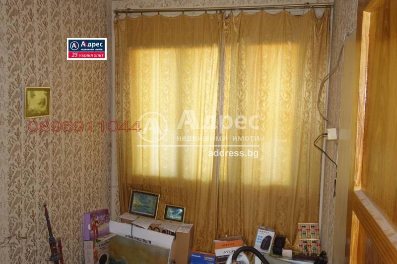 Продава КЪЩА, с. Гецово, област Разград, снимка 8 - Къщи - 55103780