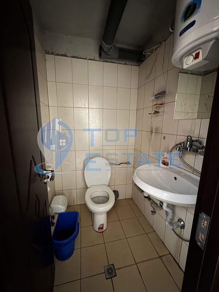 Продава МАГАЗИН, гр. Велико Търново, Колю Фичето, снимка 8 - Магазини - 53997509