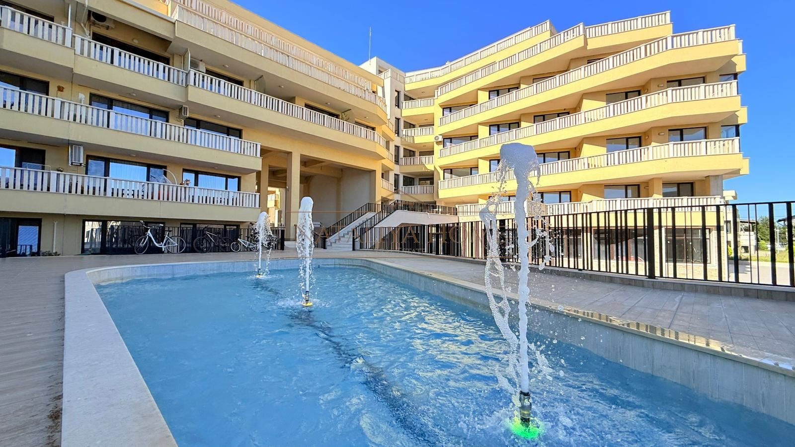 Продава 1-СТАЕН, гр. Бургас, Сарафово, снимка 2 - Апартаменти - 53693516