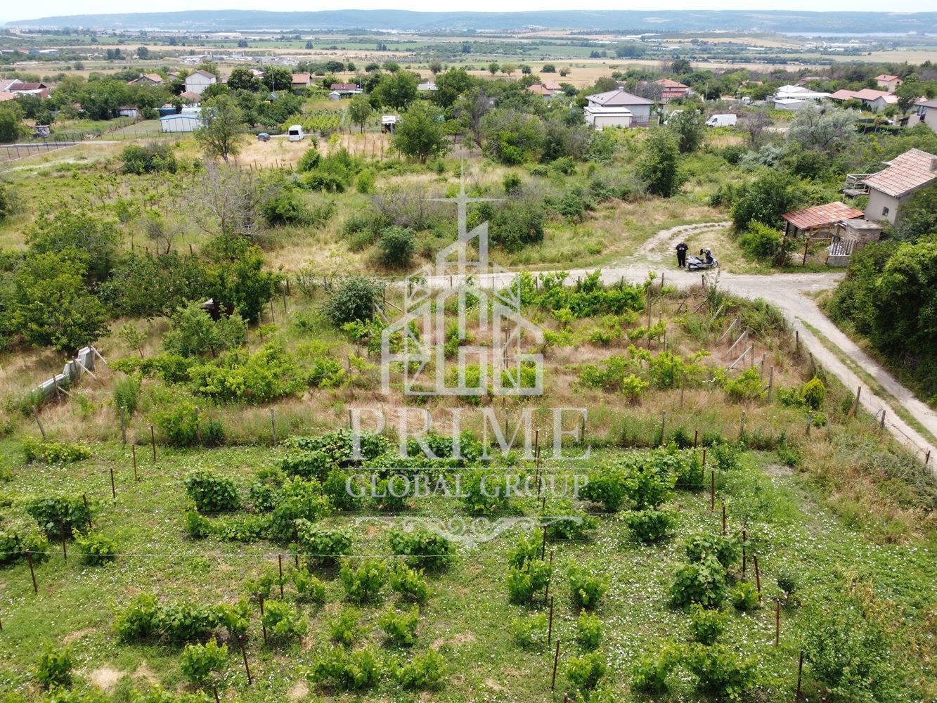 Продава ПАРЦЕЛ, гр. Аксаково, област Варна, снимка 2 - Парцели - 54958474