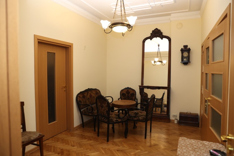 Продава 3-СТАЕН, гр. София, Докторски паметник, снимка 6 - Aпартаменти - 42129345