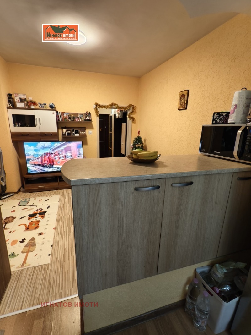 Продава 3-СТАЕН, гр. Пазарджик, Център, снимка 3 - Апартаменти - 52989843