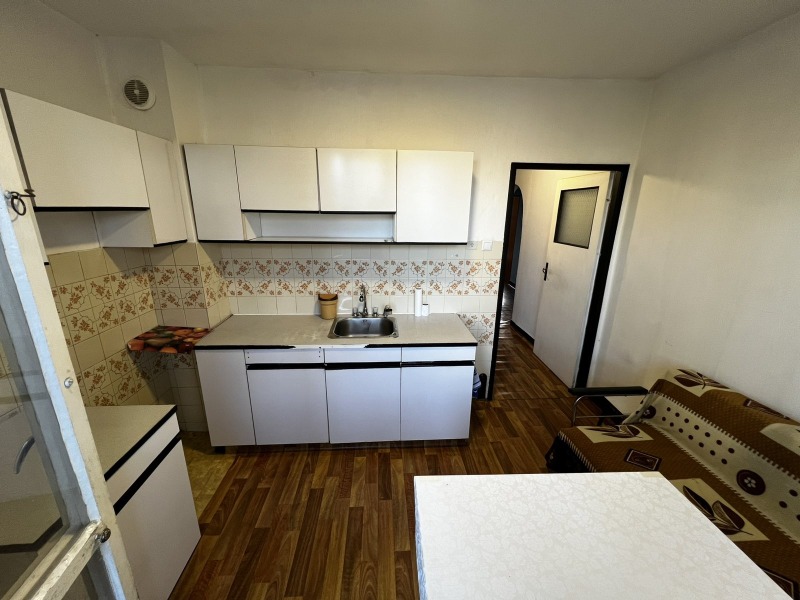 Продава 3-СТАЕН, гр. София, Разсадника, снимка 3 - Апартаменти - 53043371