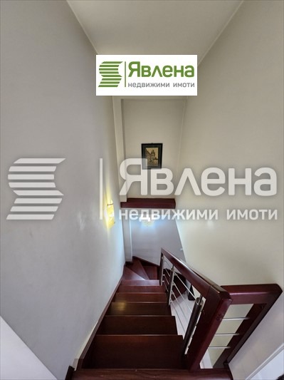 Продава МНОГОСТАЕН, гр. София, Център, снимка 9 - Апартаменти - 53001643