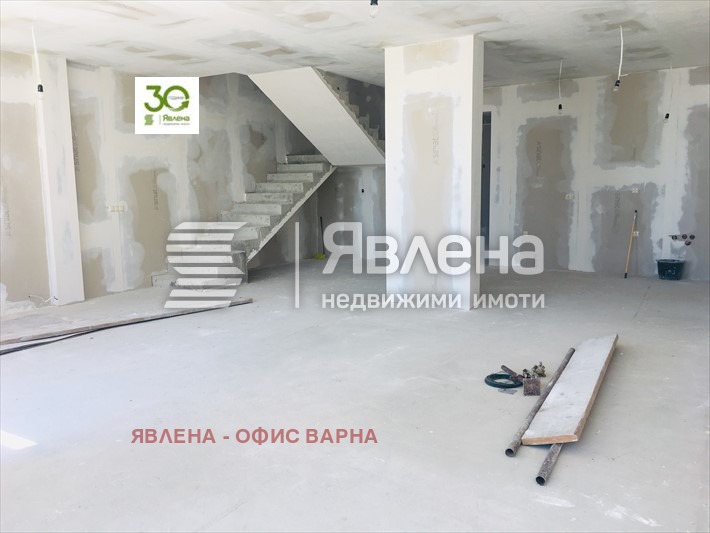 Продава КЪЩА, гр. Варна, м-т Долна Трака, снимка 8 - Къщи - 48242459