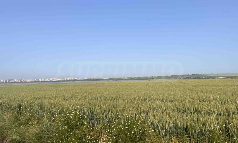 Til salg  Grund Burgas , Sarafovo , 4276 kvm | 89412319 - billede [2]