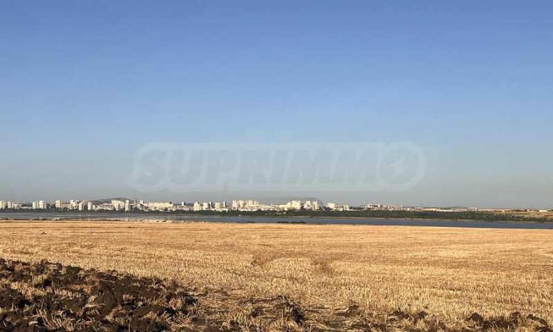 Na prodej  Spiknutí Burgas , Sarafovo , 4276 m2 | 89412319 - obraz [4]