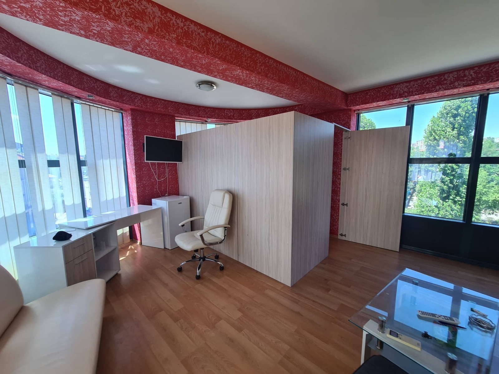 Продава ЗАВЕДЕНИЕ, гр. Хасково, Училищни, снимка 17 - Заведения - 53819681