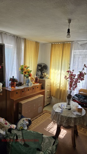 3 slaapkamers Koljo Gantsjev, Stara Zagora 11