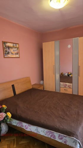 3 slaapkamers Koljo Gantsjev, Stara Zagora 9