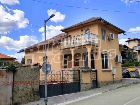 Casa Apriltsi, región Lovech