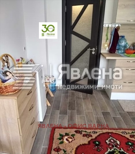 Продава 1-СТАЕН, гр. Варна, Изгрев, снимка 6 - Aпартаменти - 47414136