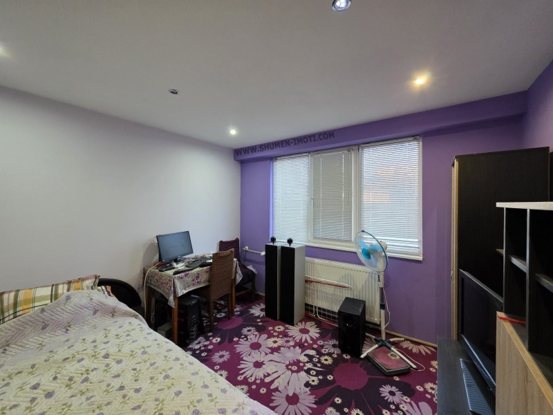 Продава 2-СТАЕН, гр. Шумен, Тракия, снимка 2 - Апартаменти - 51505949