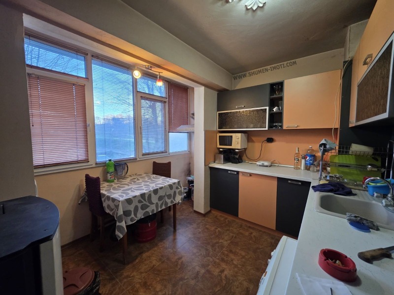 Продава 2-СТАЕН, гр. Шумен, Тракия, снимка 3 - Апартаменти - 51505949