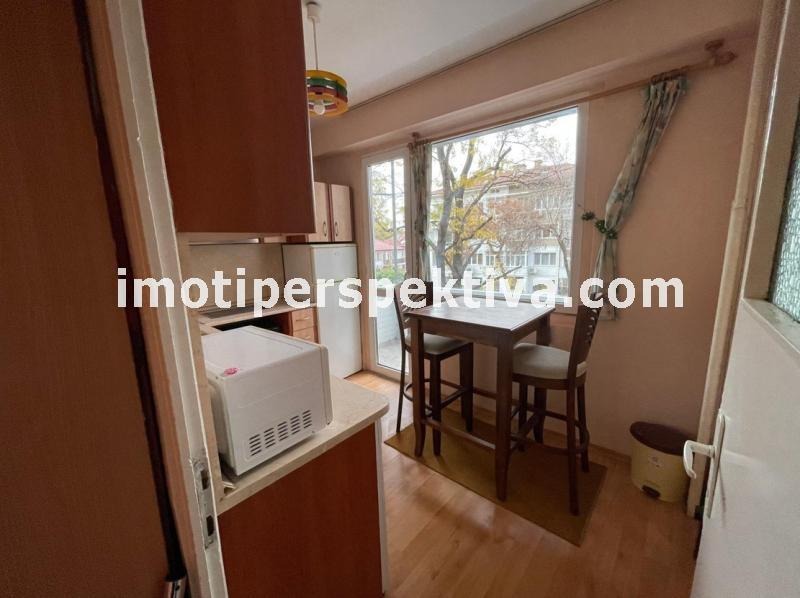 Продава 2-СТАЕН, гр. Пловдив, Кючук Париж, снимка 4 - Апартаменти - 52399307