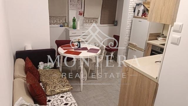 Продава 2-СТАЕН, гр. Варна, Цветен квартал, снимка 2 - Апартаменти - 54143233