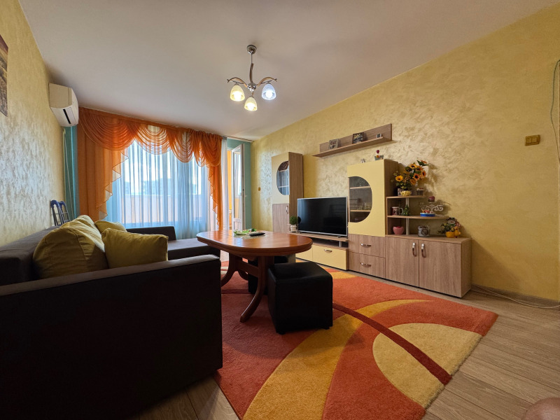 For Sale  2 bedroom Plovdiv , Izgrev , 68 sq.m | 90831959 - image [2]