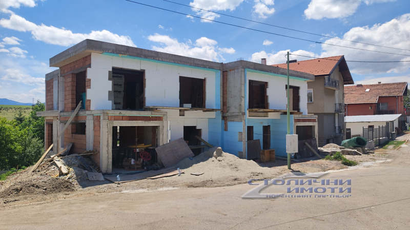 Продава  Къща област София , с. Гурмазово , 286 кв.м | 16453973