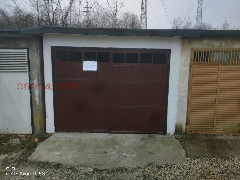 Продава ГАРАЖ, ПАРКОМЯСТО, гр. Русе, Здравец