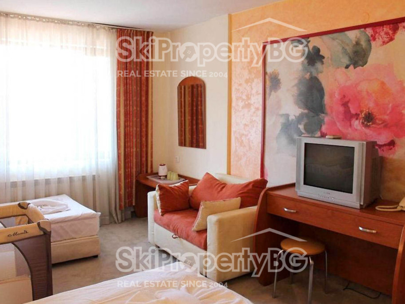Продава  Хотел област Благоевград , гр. Банско , 1700 кв.м | 76673696 - изображение [3]