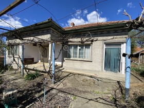 Продажба на имоти в с. Поликраище, област Велико Търново - изображение 12 