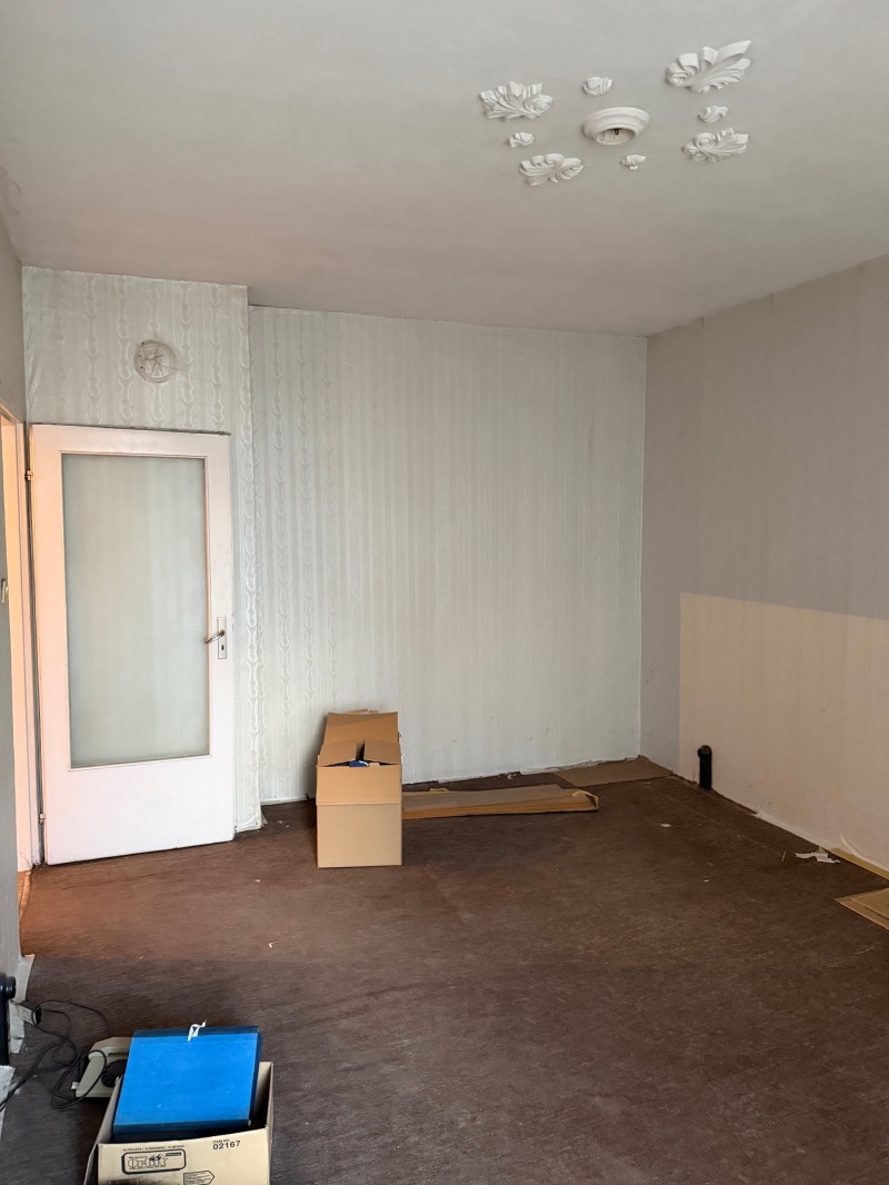 Продава 1-СТАЕН, гр. София, Зона Б-19, снимка 11 - Апартаменти - 52643016