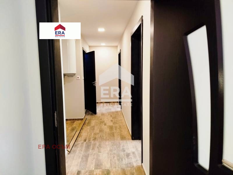 Продава КЪЩА, гр. Ловеч, Гозница, снимка 3 - Къщи - 52303113