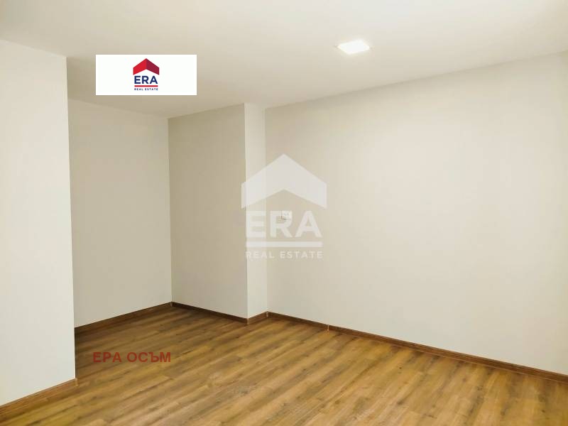 Продава КЪЩА, гр. Ловеч, Гозница, снимка 7 - Къщи - 52303113