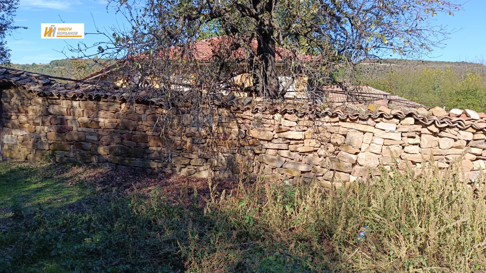 Продава КЪЩА, с. Горски горен Тръмбеш, област Велико Търново, снимка 2 - Къщи - 53674849