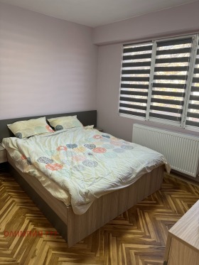 2 Schlafzimmer Storgozija, Plewen 13