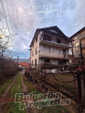 Hus Dupnitsa, region Kyustendil 4