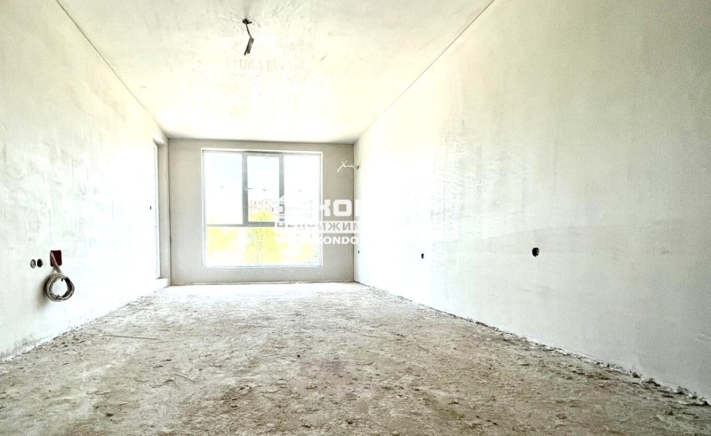 Продава  2-стаен град Пловдив , Христо Смирненски , 72 кв.м | 70491085