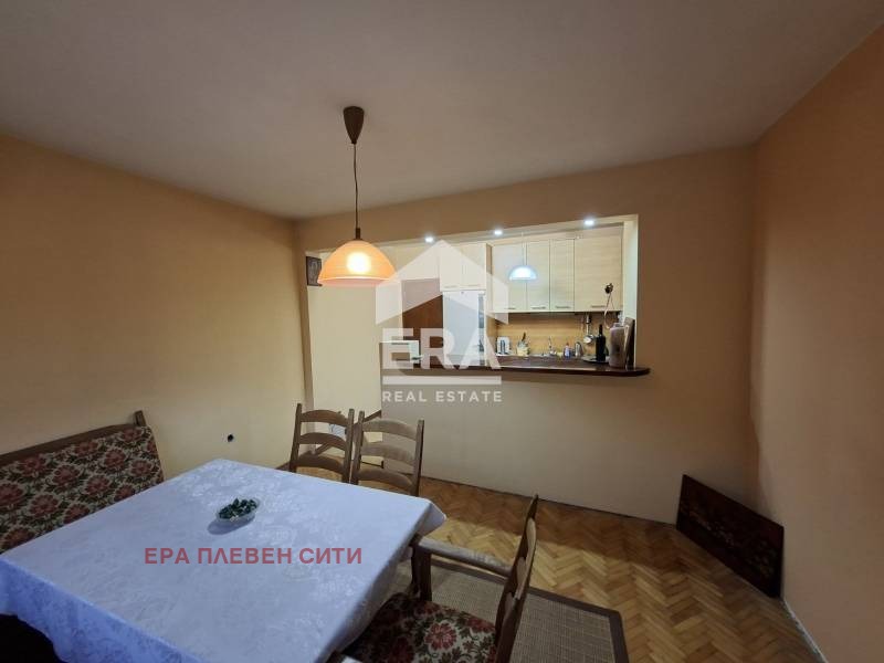 Продава 3-СТАЕН, гр. Плевен, Сторгозия, снимка 4 - Апартаменти - 53810196