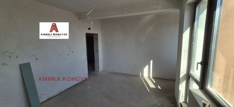 Продава 4-СТАЕН, гр. София, Полигона, снимка 9 - Апартаменти - 53185311