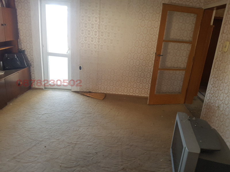 Продава ЕТАЖ ОТ КЪЩА, гр. Ямбол, Боровец, снимка 3 - Етаж от къща - 52783803