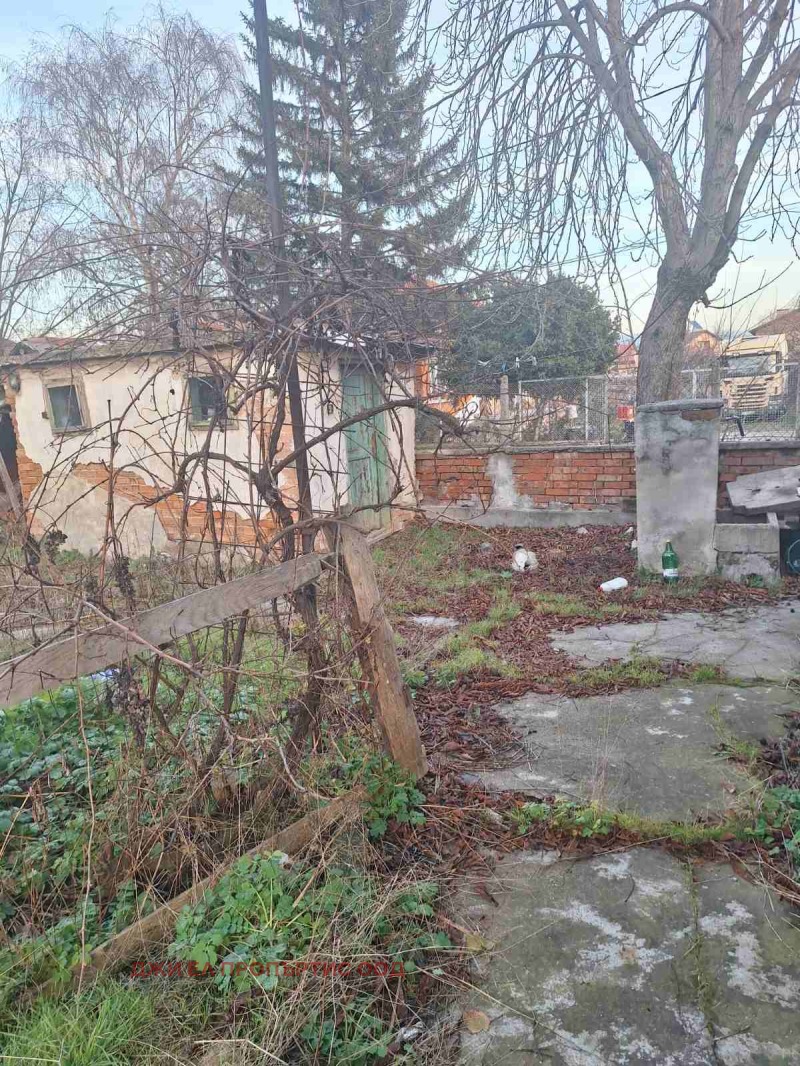 Продава КЪЩА, гр. София, гр. Нови Искър, снимка 2 - Къщи - 52823337