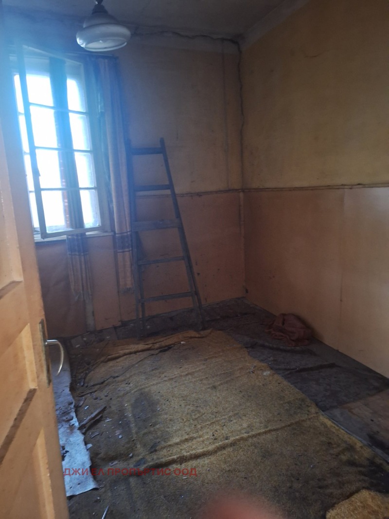 Продава КЪЩА, гр. София, гр. Нови Искър, снимка 7 - Къщи - 52823337