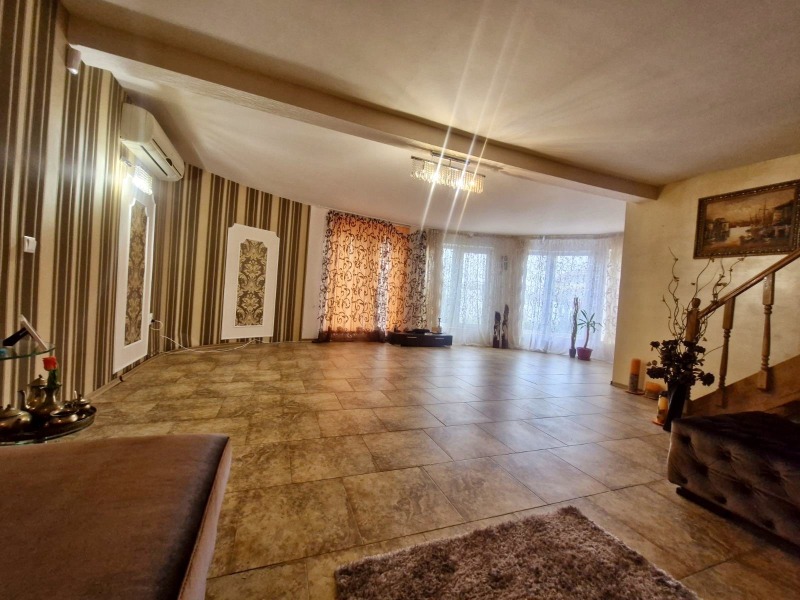 Продава КЪЩА, с. Осеново, област Варна, снимка 4 - Къщи - 53557470