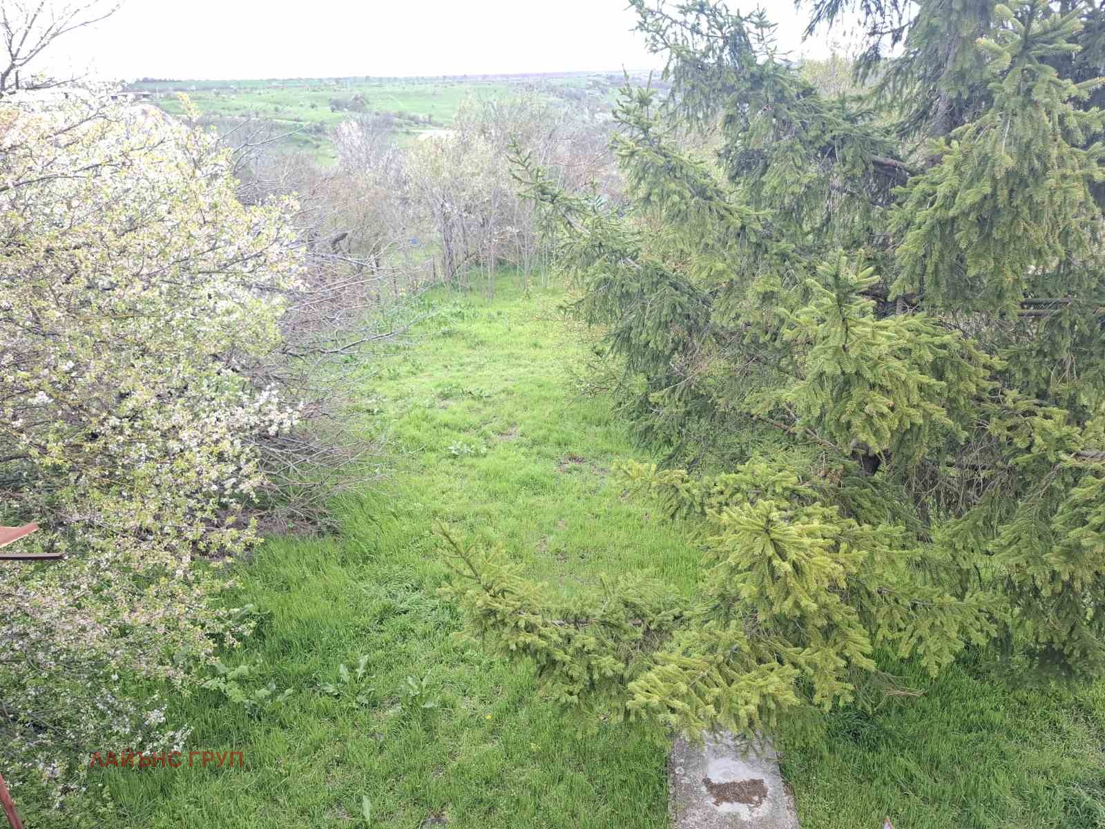 Продава КЪЩА, с. Калиманци, област Варна, снимка 2 - Къщи - 54256342