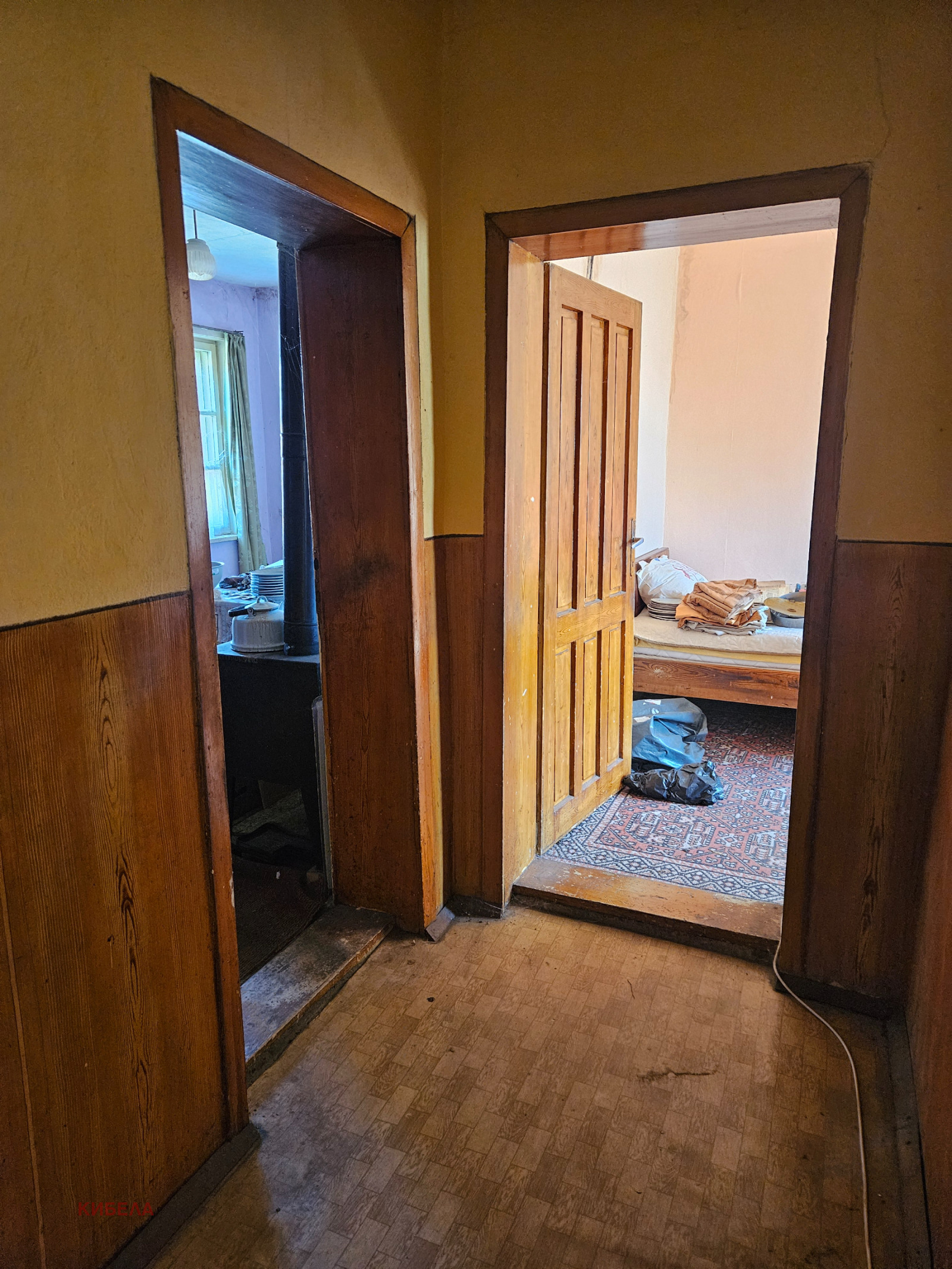 Продава КЪЩА, гр. Долни Дъбник, област Плевен, снимка 2 - Къщи - 55747720