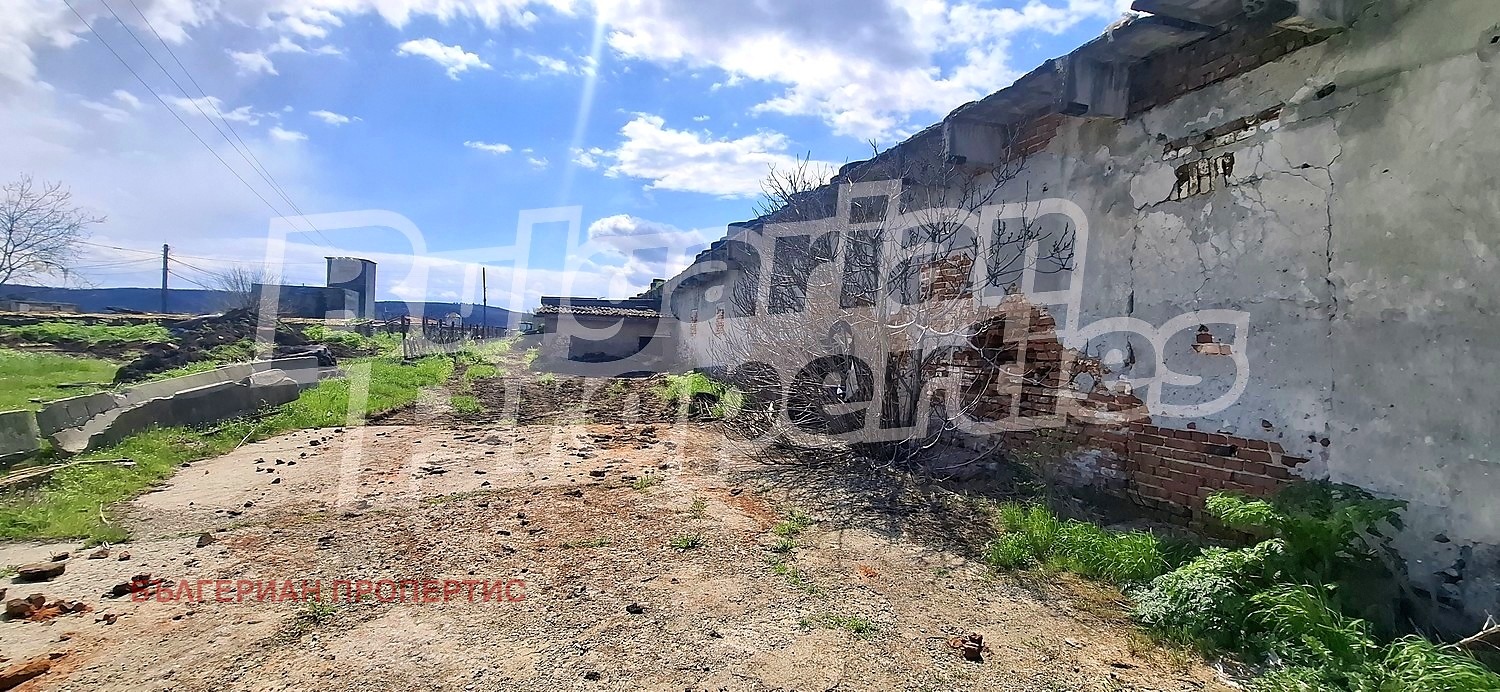 Продава СКЛАД, гр. Средец, област Бургас, снимка 2 - Складове - 54136401