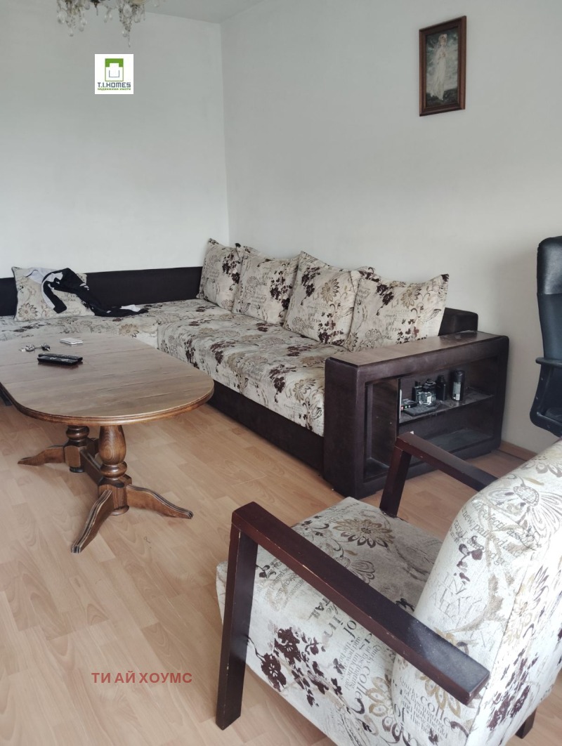 De vânzare  1 dormitor Sofia , Sveta Troița , 68 mp | 88615417