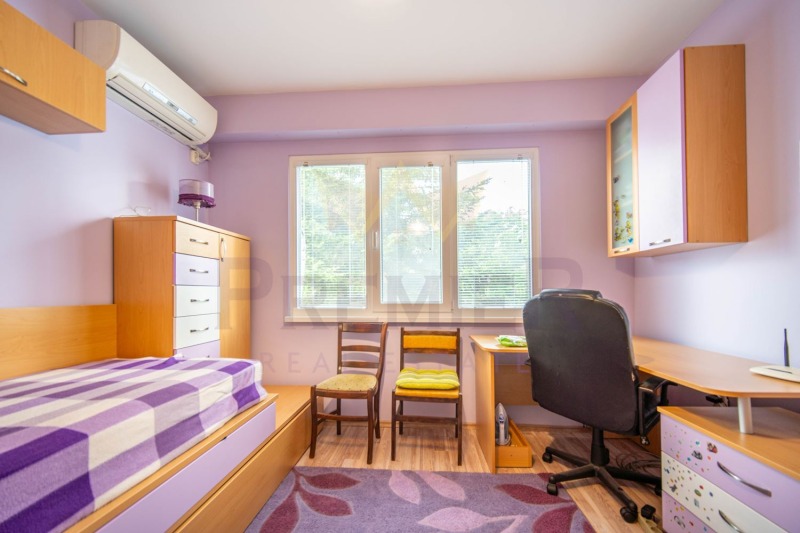 Продава  2-стаен град Добрич , Център , 70 кв.м | 62514386 - изображение [6]