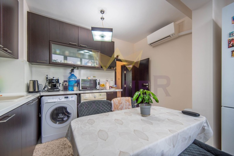 Продава  2-стаен град Добрич , Център , 70 кв.м | 62514386 - изображение [7]