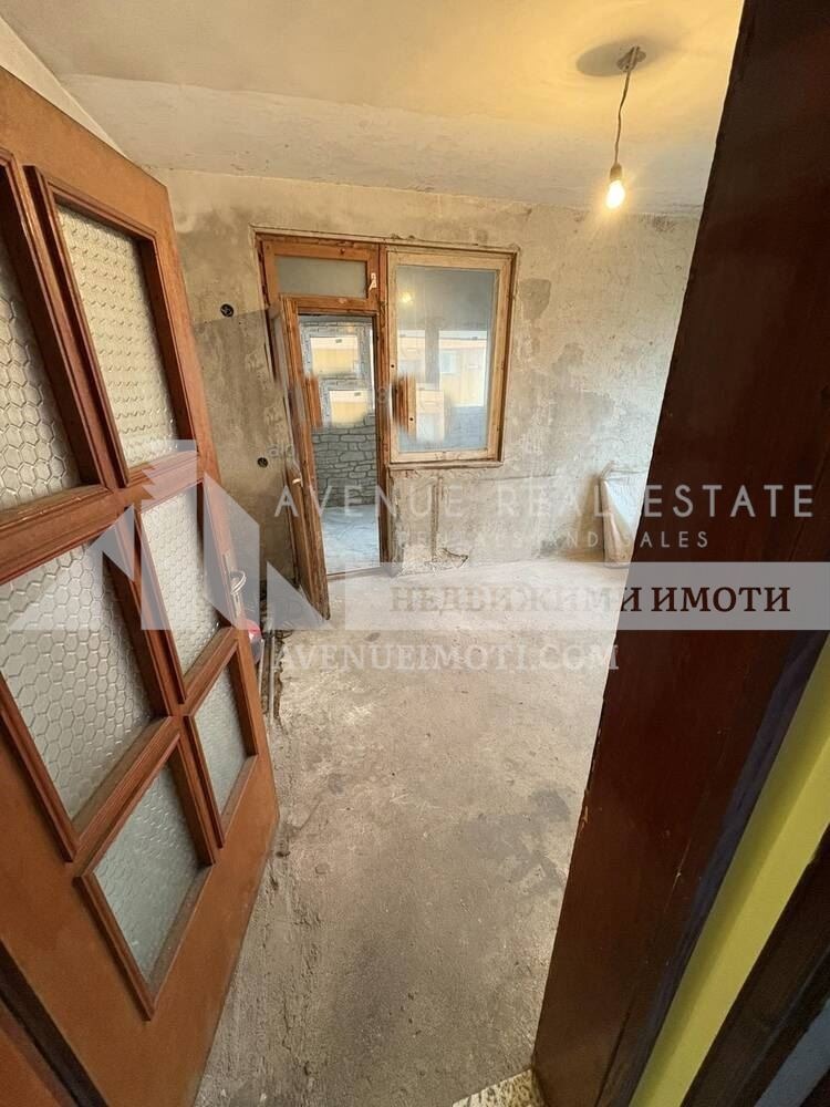 Продава 3-СТАЕН, гр. Бургас, Възраждане, снимка 4 - Aпартаменти - 49163540