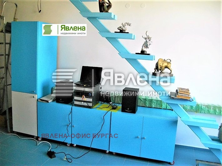 Продава МНОГОСТАЕН, гр. Бургас, Сарафово, снимка 4 - Aпартаменти - 48684620