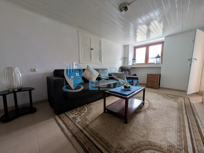 Продава  Къща област Велико Търново , с. Ресен , 120 кв.м | 53146171 - изображение [11]