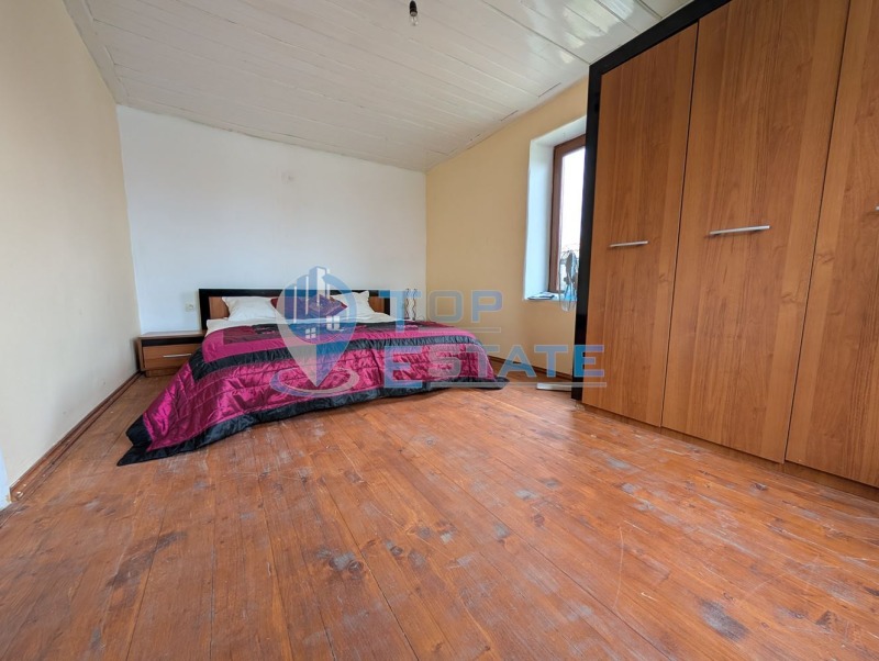 Продава  Къща област Велико Търново , с. Ресен , 120 кв.м | 53146171 - изображение [5]