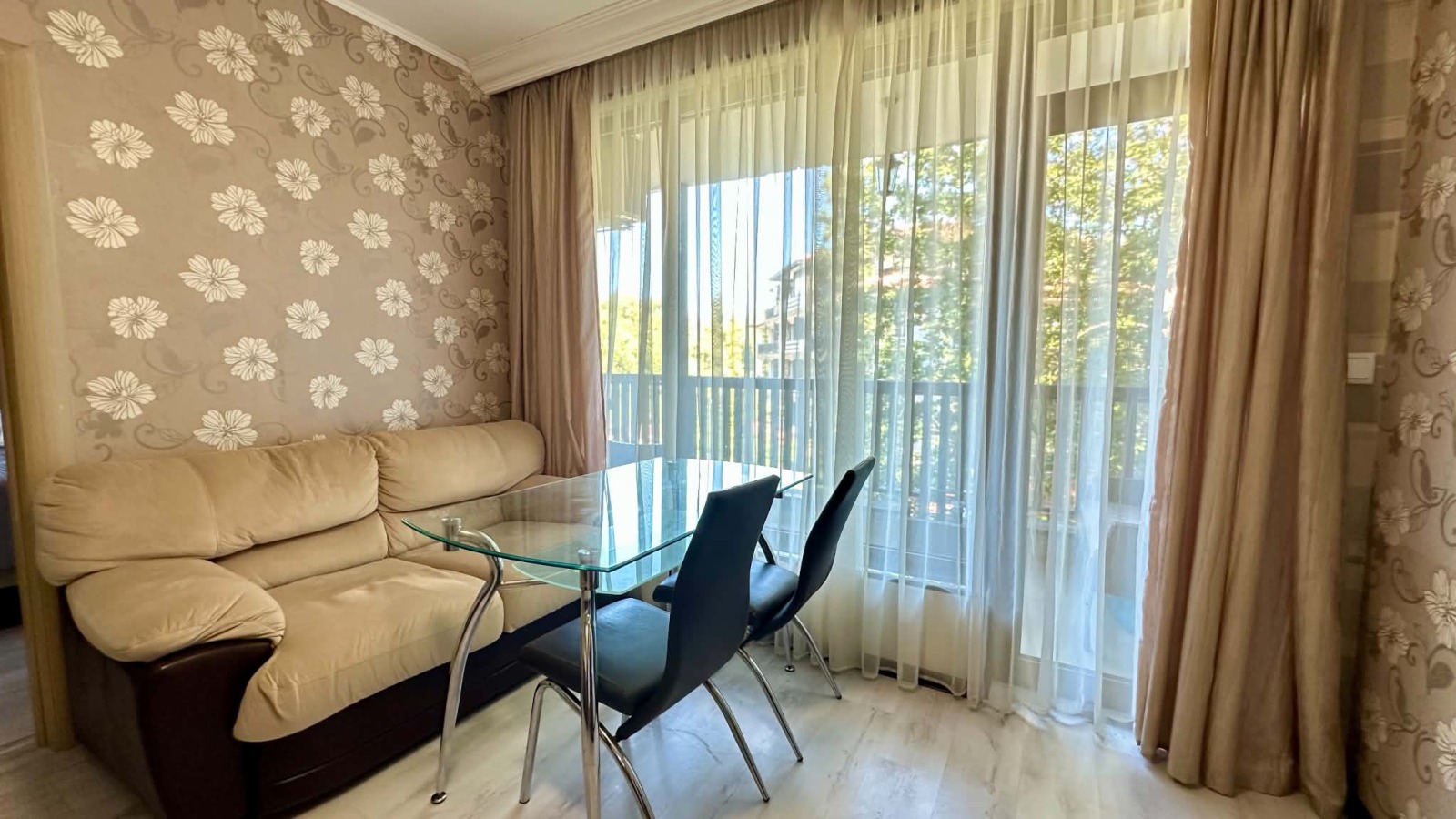 Продава 2-СТАЕН, гр. Приморско, област Бургас, снимка 2 - Апартаменти - 56708804